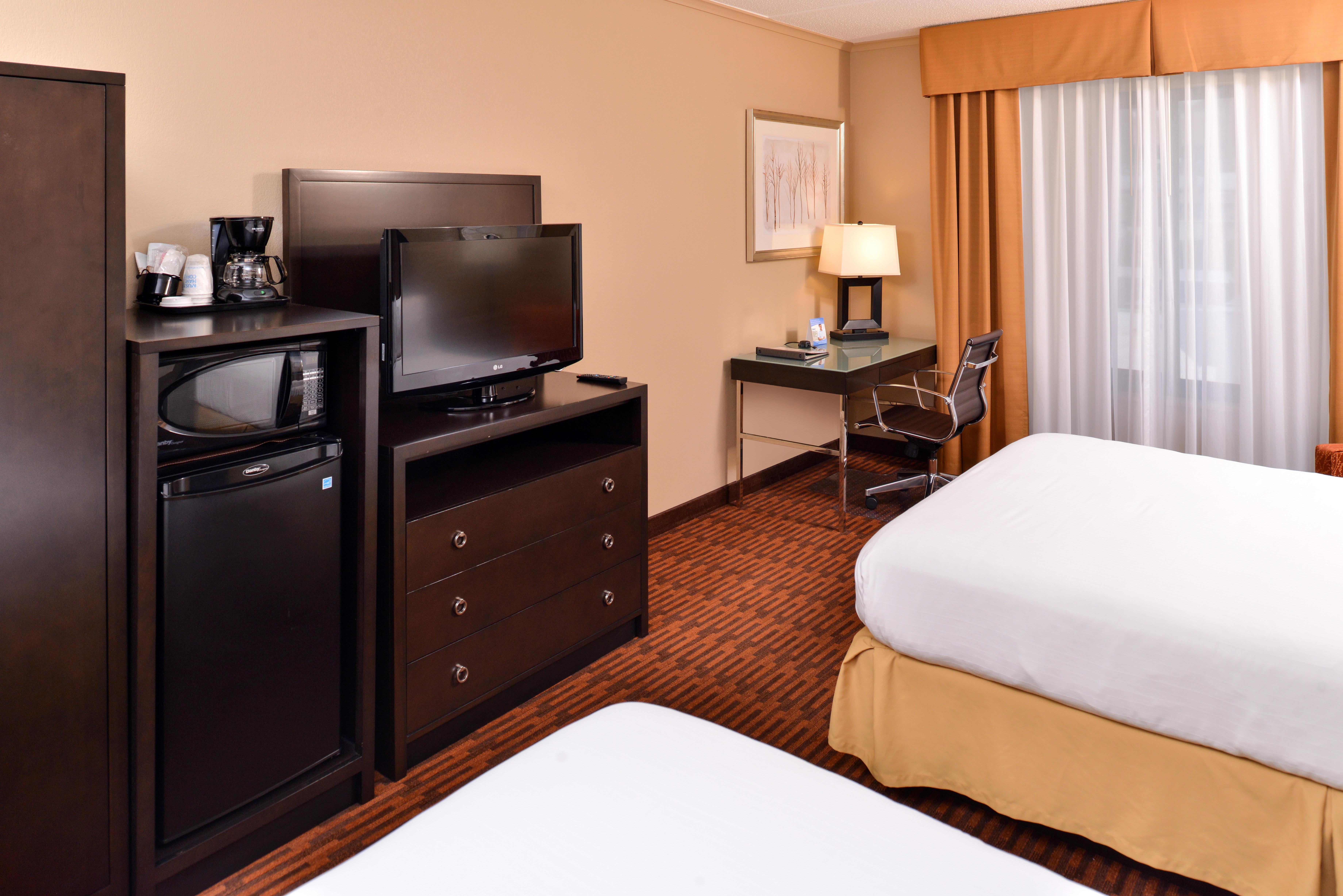 Holiday Inn Express Breezewood By Ihg Zewnętrze zdjęcie