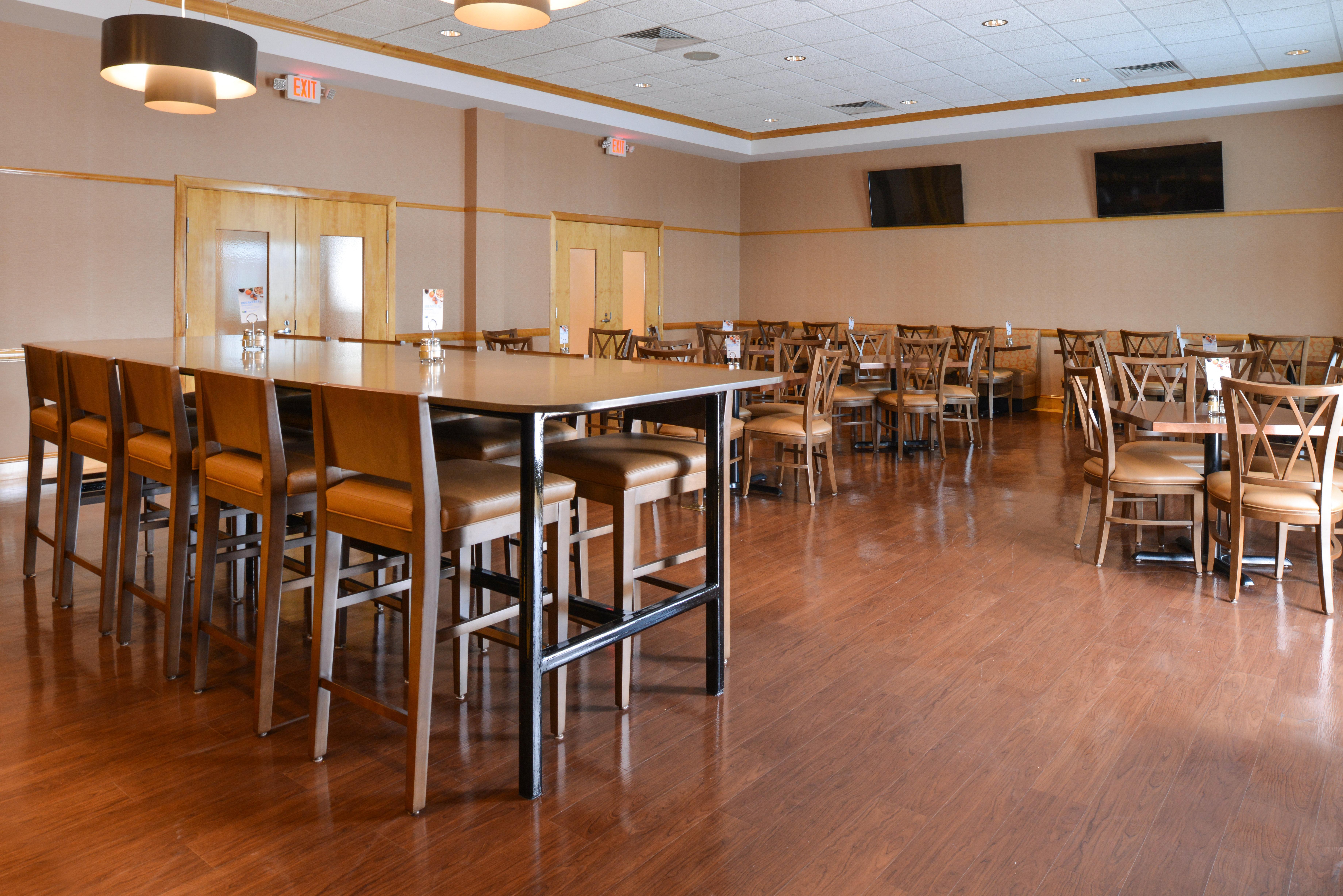 Holiday Inn Express Breezewood By Ihg Zewnętrze zdjęcie