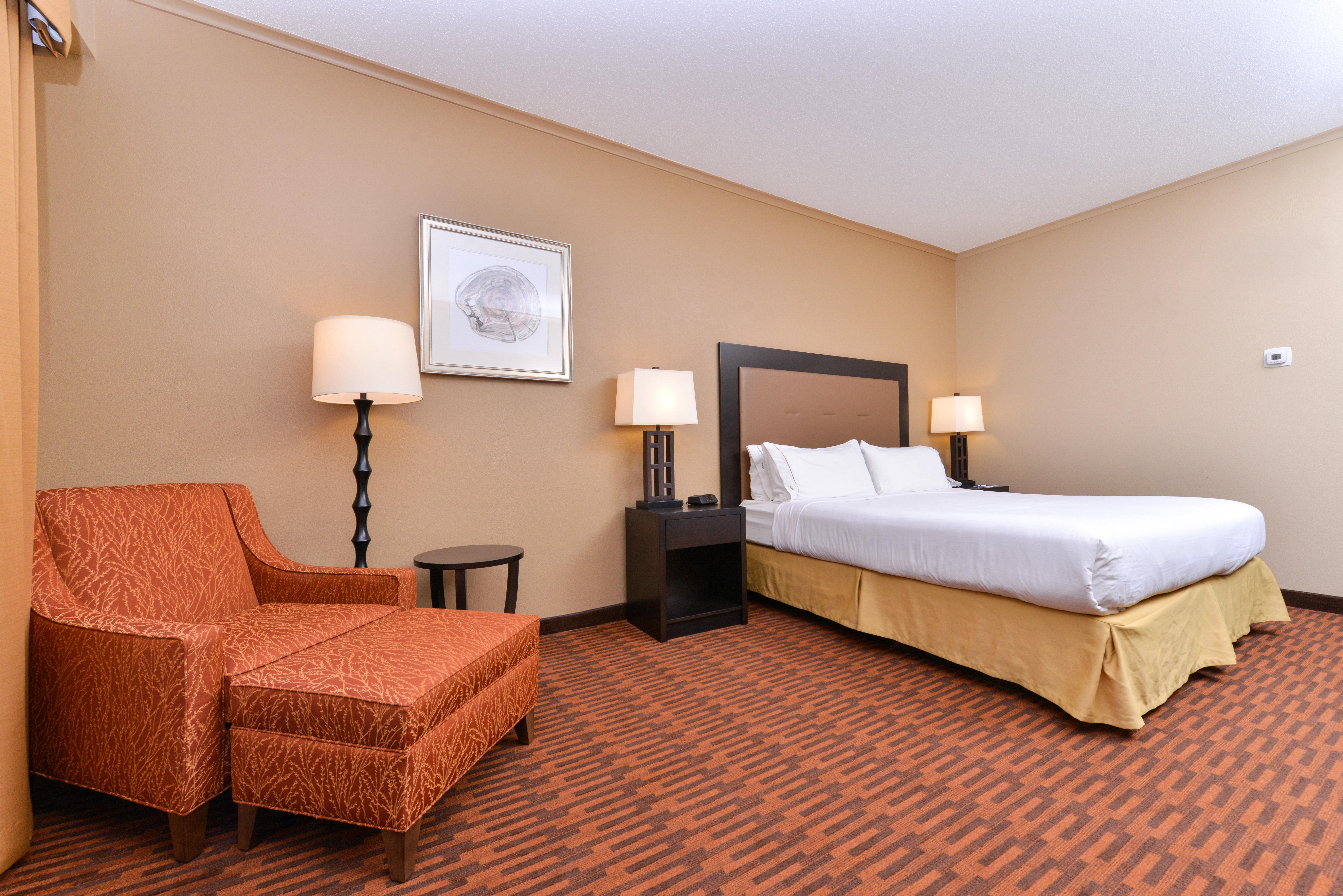 Holiday Inn Express Breezewood By Ihg Zewnętrze zdjęcie
