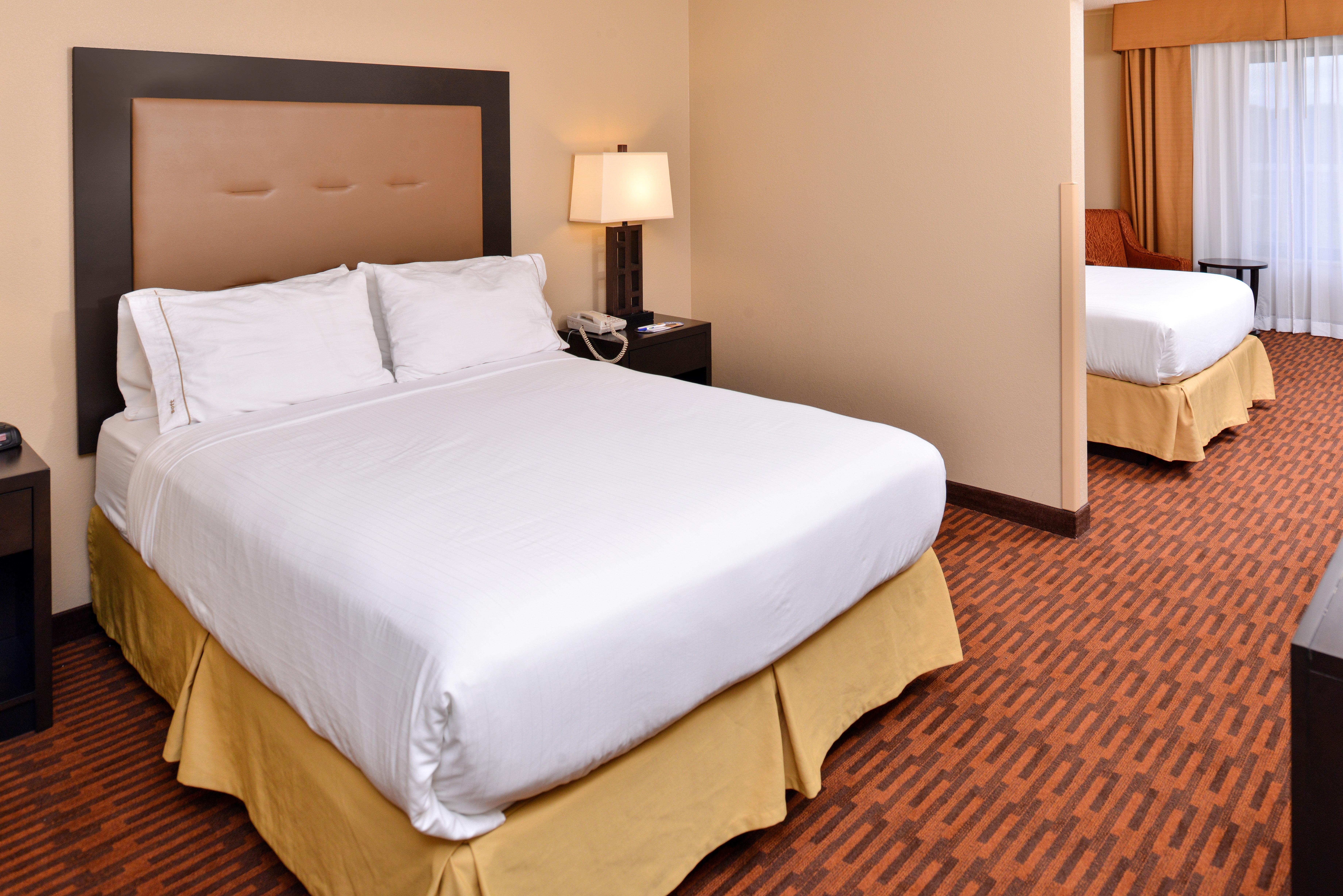 Holiday Inn Express Breezewood By Ihg Zewnętrze zdjęcie